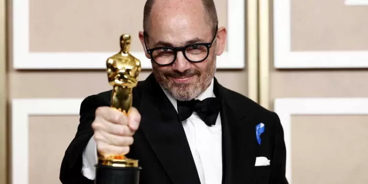 epa10519290 Edward Berger, Oscar winner for Best International Feature Film for 'All Quiet on the Western Front', poses in the press room during the 95th annual Academy Awards ceremony at the Dolby Theatre in Hollywood, Los Angeles, California, USA, 12 March 2023. The Oscars are presented for outstanding individual or collective efforts in filmmaking in 24 categories.  EPA/CAROLINE BREHMAN