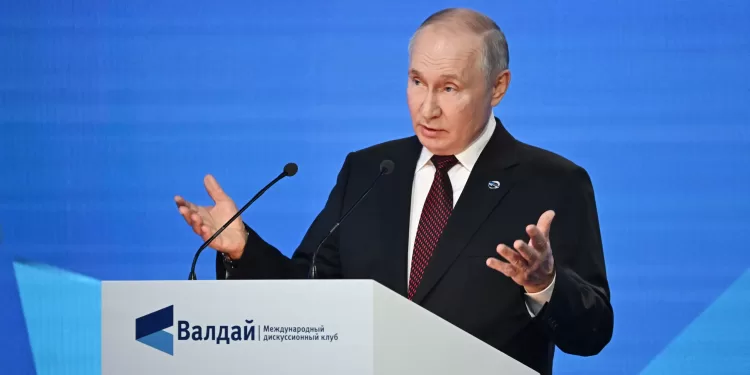 epa10901688 Russian President Vladimir Putin delivers a speech during a plenary session as part of the 20th annual meeting of the Valdai Discussion Club titled 'Fair Multipolarity: How to Ensure Security and Development for Everyone' in Sochi, Krasnodar region, Russia, 05 October 2023. 'The main thing is to free international relations from the bloc approach, from the legacy of the colonial era and the Cold War. We have been talking for decades about the indivisibility of security, about the fact that it is impossible to ensure the security of some at the expense of the security of others, and, indeed, harmony in this area is achievable. You just need to put aside pride, arrogance and stop looking at others as second-class partners or as outcasts or savages,' Putin said at a plenary session of the Valdai International Discussion Club.  EPA/GRIGORY SYSOEV/SPUTNIK/KREMLIN POOL MANDATORY CREDIT