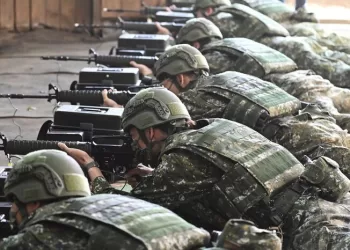 Legislador dos EUA admite  guerra com a China em 2025
