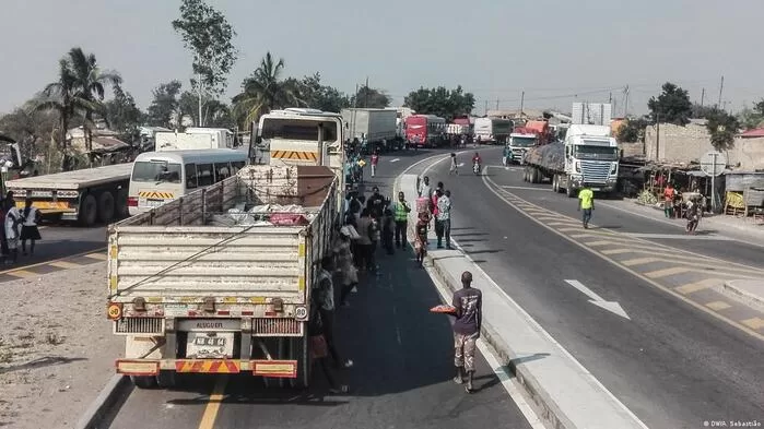 Transportadores moçambicanos param após relatos de ataques na África do Sul