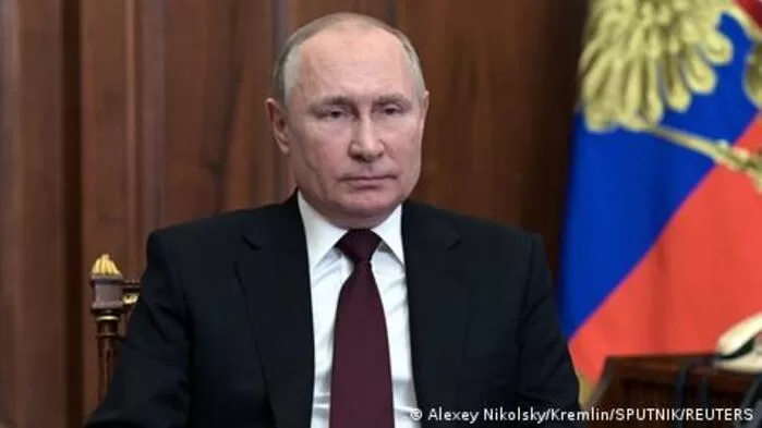 Kremlin desmente declarações de PM do Reino Unido sobre Putin ter ameaçado com míssil