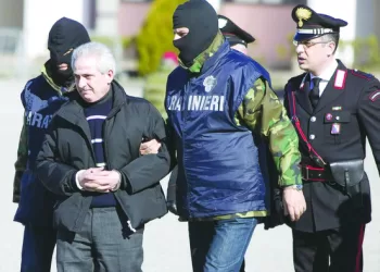 Polícia italiana detém homem que ajudou  chefe da máfia a fugir durante 30 anos