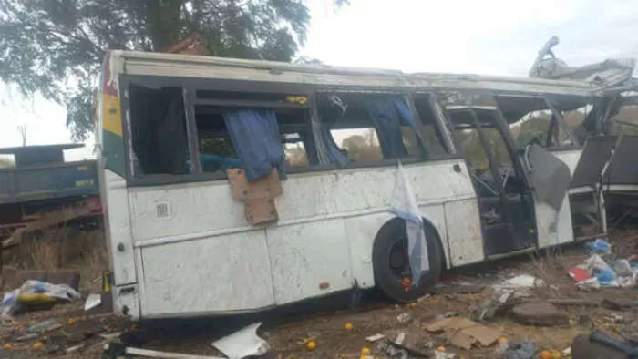 Pelo menos 40 mortos em colisão entre dois autocarros no Senegal