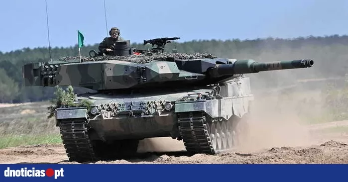 Reino Unido, França e Polónia saúdam envio de tanques. Espanha faz alerta