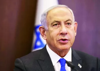 Irão e conflito israelopalestiniano na agenda  de Netanyahu em Paris