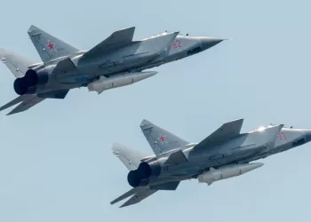 Três aviões militares  russos interceptados  perto da Polónia