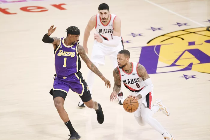 Estratégia para parar Lillard? «Roubar-lhe as sapatilhas…»