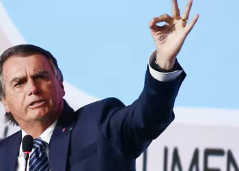 Bolsonaro manda recado dos EUA a aliados  e diz que seu o projecto é ‘imorrível’