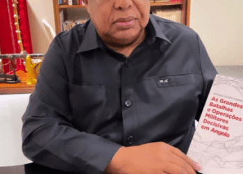 Higino Carneiro  lança obra sobre a  Guerra em Angola