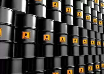 Tectos de preços de produtos  petrolíferos russos impostos  pelo G7 e UE entram em vigor