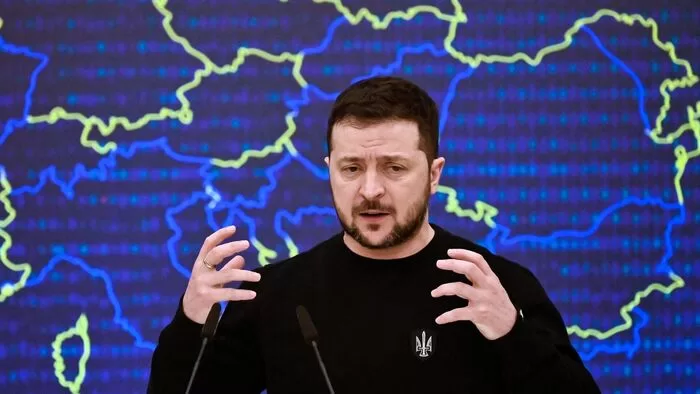 Situação na frente de combate está ficando cada vez mais difícil, admite Zelensky