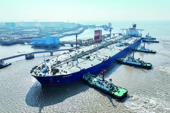 Vendas ao exterior rende USD 46,2 mil milhões e crude lidera com 82,6%