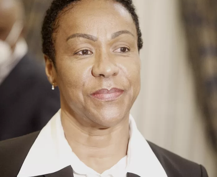 Ministra reafirma  compromisso do  Governo