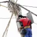 Mil famílias de zonas periféricas beneficiam de energia eléctrica