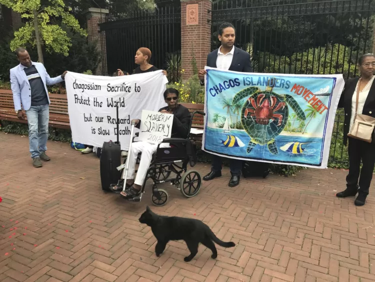 Reino Unido e EUA acusados de crime contra a humanidade em Chagos