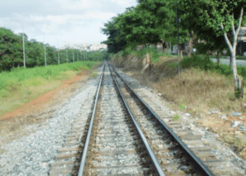 Carta do leitor: Furtos e roubos ao longo da linha férrea de Viana