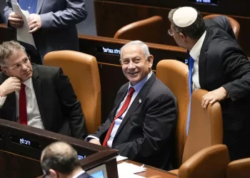 Israel aprova nova Guarda Nacional para ‘conter árabes’; Lapid chama grupo de ‘Exército de bandidos’