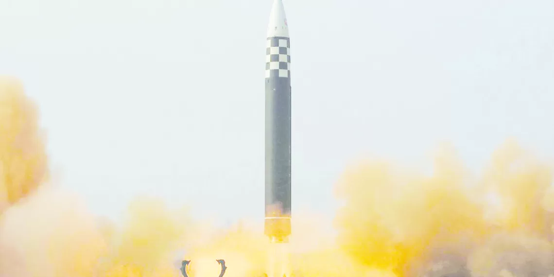 Coreia do Norte lançou “novo tipo” de míssil que usa combustível sólido