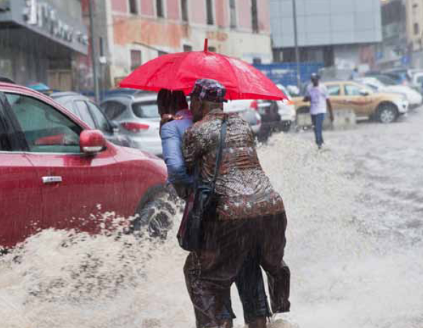 Carta do leitor: Caos depois da chuva em Luanda
