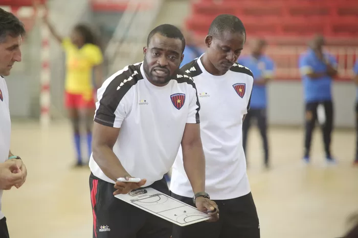 José Terça Chuma afina “máquina” para o Africano da Tunísia