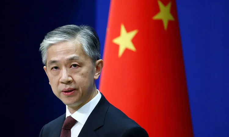 China adverte que independência de Taiwan e paz são incompatíveis