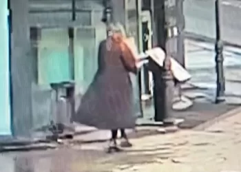 Suspeita de atentado em café de São Petersburgo é detida na Rússia