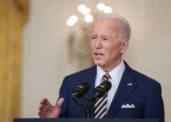 Aliança criada com participação da Rússia ameaça destruir planos de Biden, diz mídia