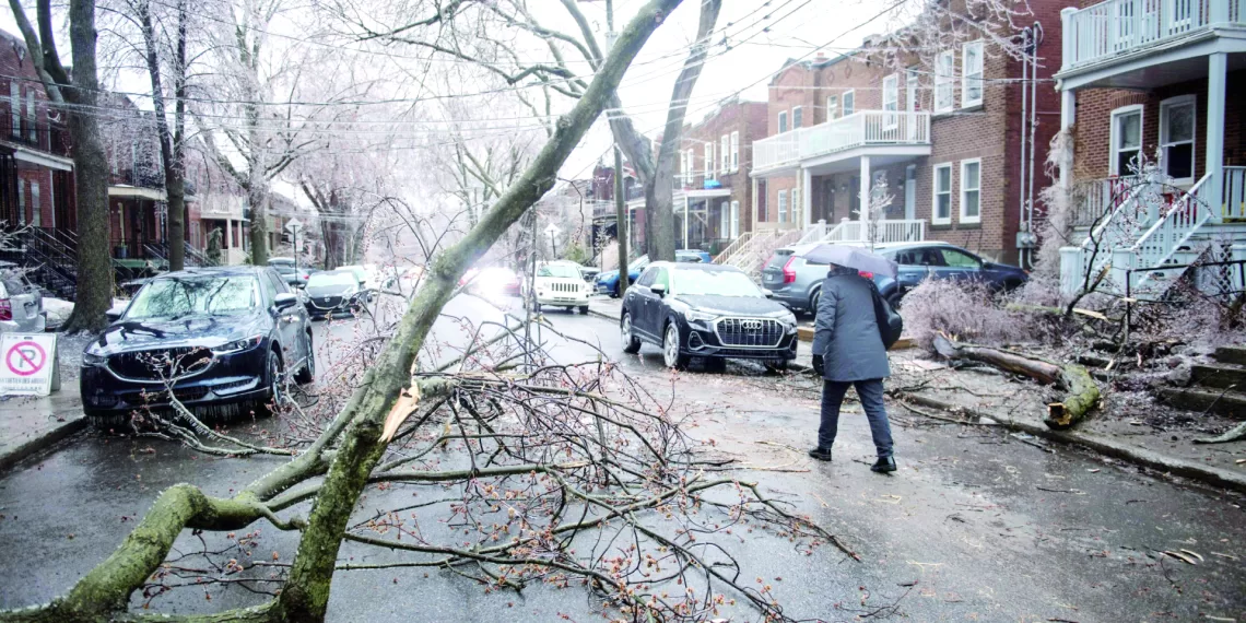 Mais de um milhão de canadianos sem electricidade devido a uma tempestade