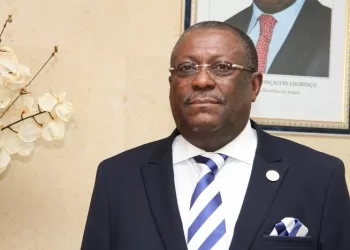 Angolano eleito vice-presidente do AUABC