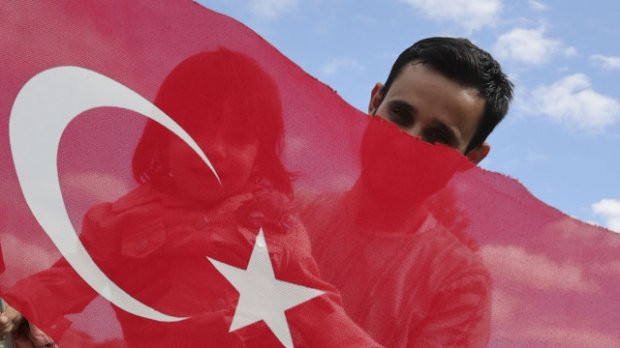 Turquia/Eleições: Votação decorreu com normalidade e grande participação