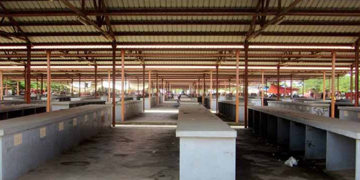 Mais de 72 mil bancadas vazias à espera de vendedores