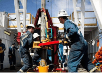 Angola quer aumento do investimento directo estrangeiro da França