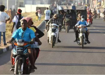 Carta do leitor: A arruaça dos moto-taxistas
