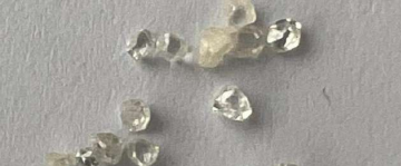 SIC detêm cidadãos em Malanje com 30 pedras de diamante