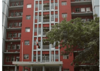 Carta do leitor: Jovem morre ao pé da porta HAB