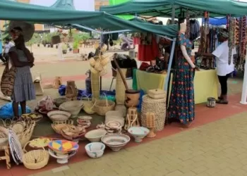 Feira de Artesanato de Luanda arranca com 42 expositores