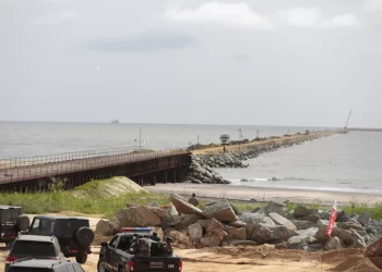 Primeira fase da construção do terminal do porto do Caio termina em 2025