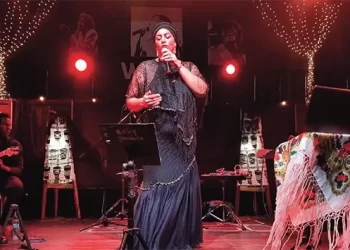 Bevy Jackson ‘desfila’ fado no palco do MAAN