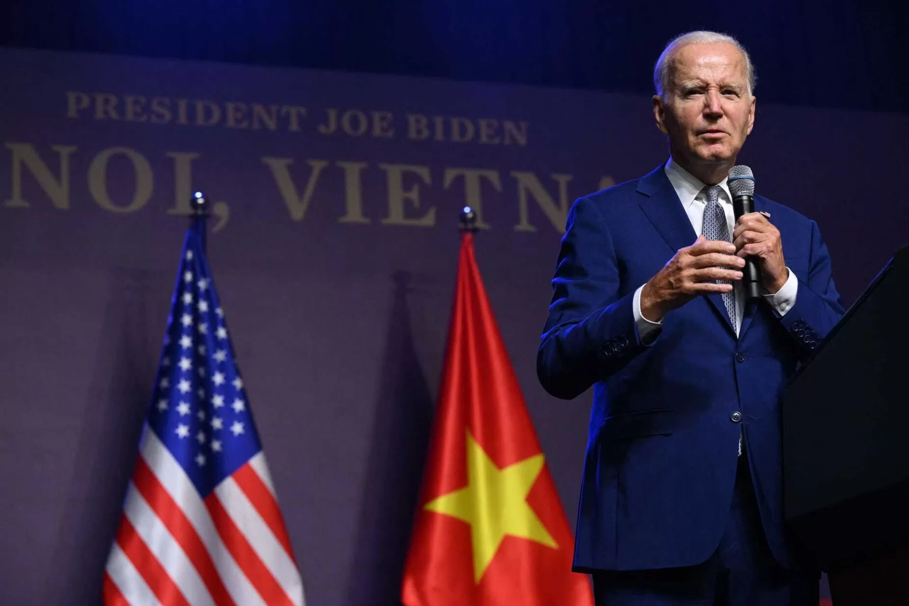 Biden assina acordo com Vietname para combater a China