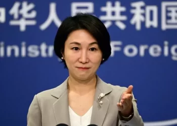 China nega espionagem e pede a Londres que pare de espalhar “informação falsa”