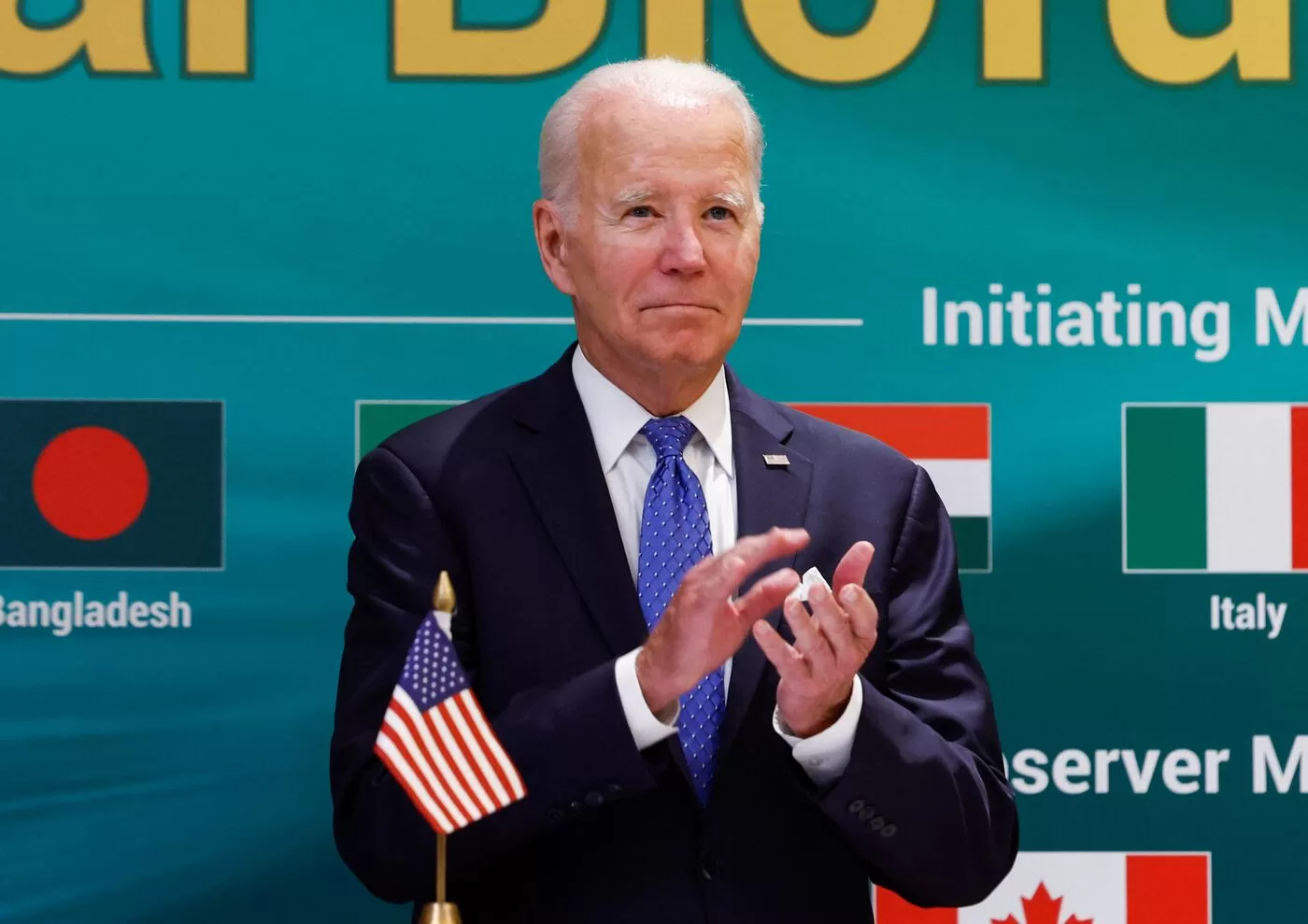 Biden saúda libertação de norte-americanos no Irão e anuncia novas sanções