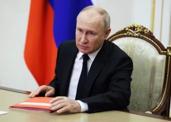 Rússia emite mandado de busca contra presidente do TPI