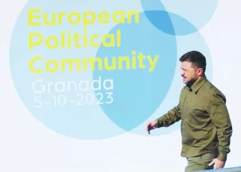 Cerca de 50 líderes debatem em Granada futuro da Europa