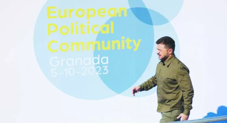Cerca de 50 líderes debatem em Granada futuro da Europa