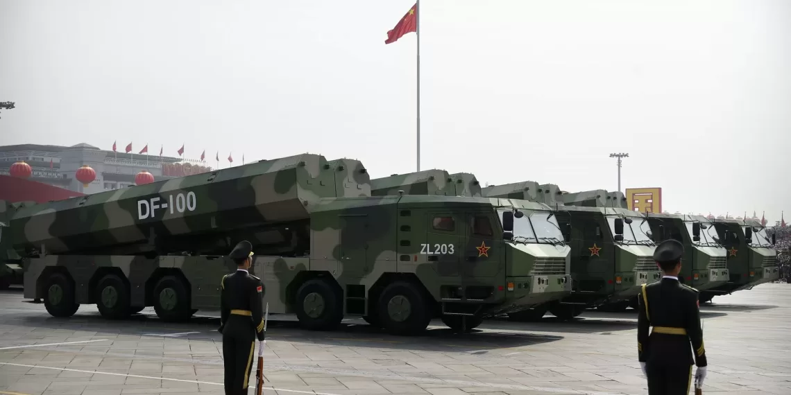 Quem quiser separar Taiwan da China não será poupado, adverte general chinês