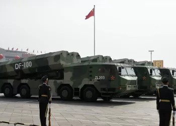 Quem quiser separar Taiwan da China não será poupado, adverte general chinês