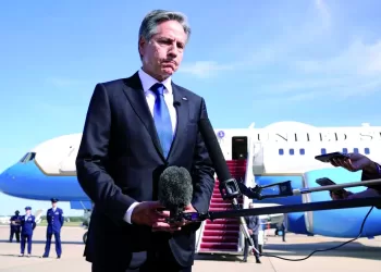 EUA procura impedir propagação da guerra Israel-Hamas com visita de Blinken, diz mídia