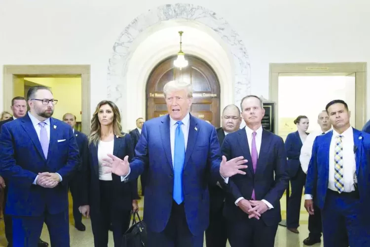 Donald Trump regressa ao tribunal no julgamento por fraude em Nova Iorque