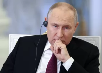 Putin dirige a partir do Kremlin manobras das forças nucleares russas por terra, ar e mar