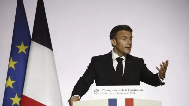 Macron quer direito ao aborto na Constituição “o mais rápido possível